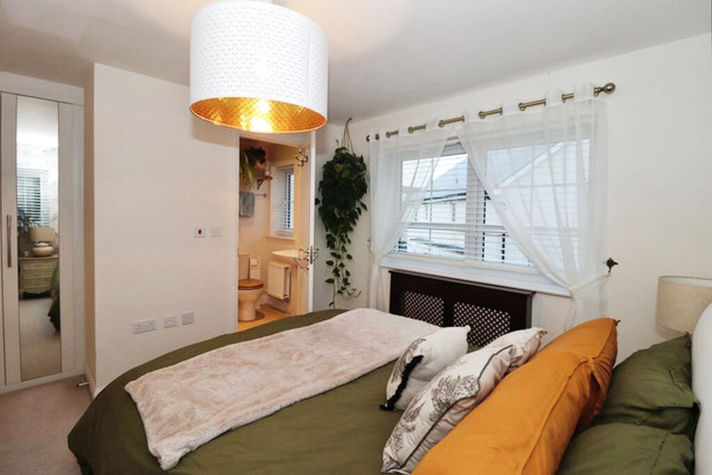 Additional property image - Haybob Road, Thornbury, Bristol, Gloucestershire, BS35