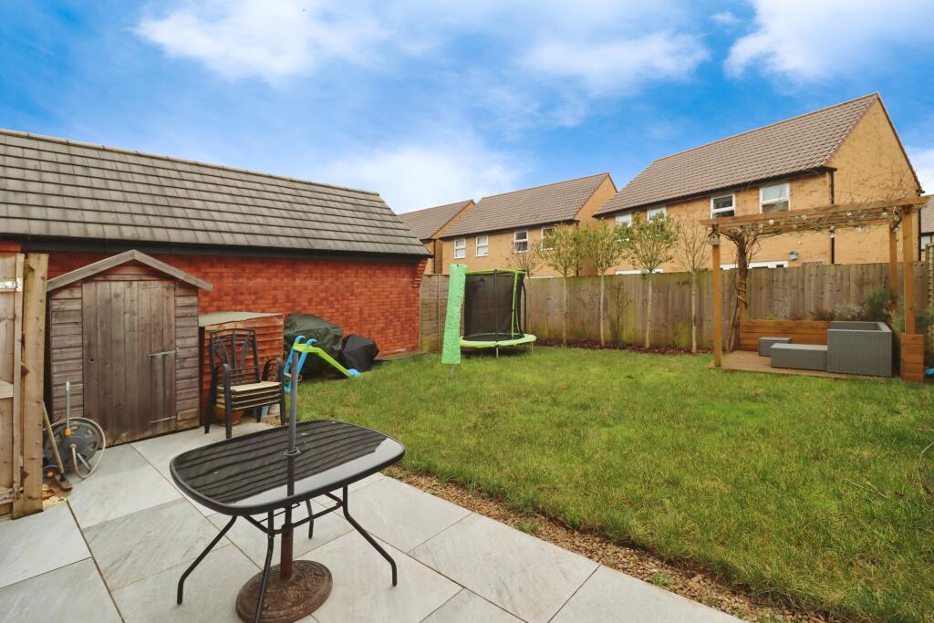 Additional property image - Dowsell Way, Yate, Bristol, Gloucestershire, BS37