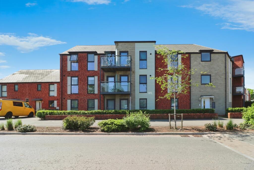Main image of property: Leechpool Way, Yate, Bristol, Gloucestershire, BS37