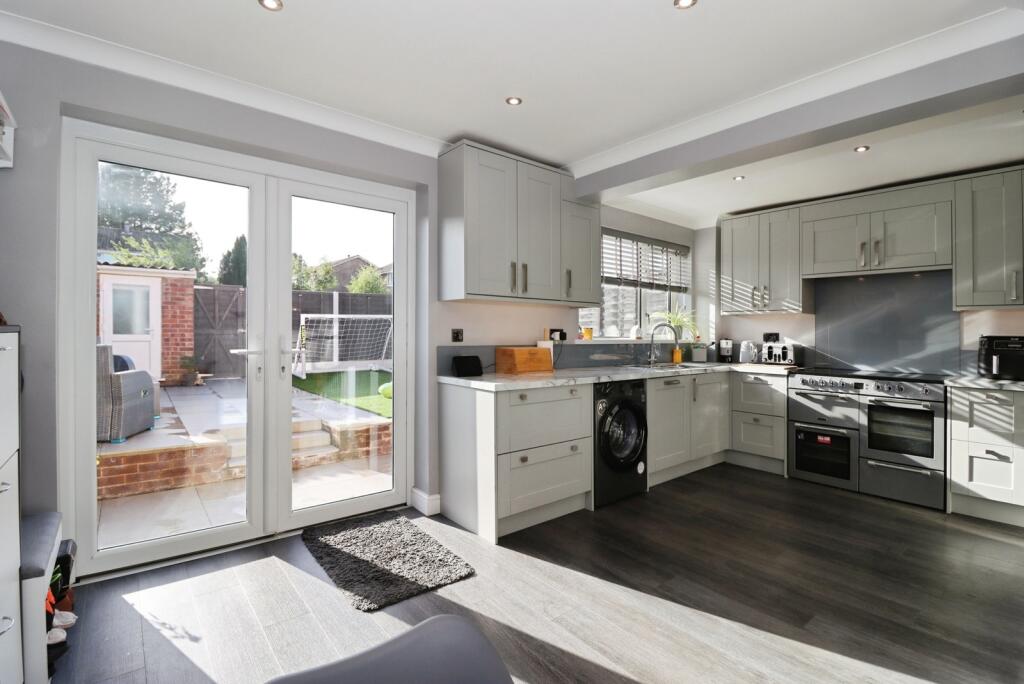 Main image of property: Cherington, Yate, Bristol, Gloucestershire, BS37