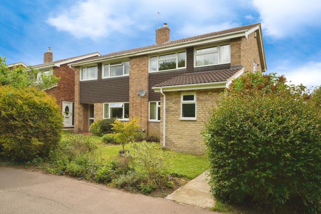 Main image of property: Swift Road, Abbeydale, Gloucester, Gloucestershire, GL4