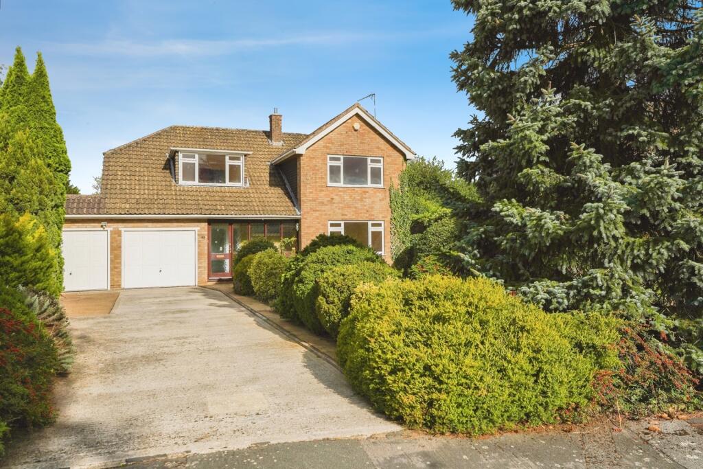 Main image of property: St. Leonards Close, Upton St. Leonards, Gloucester, Gloucestershire, GL4