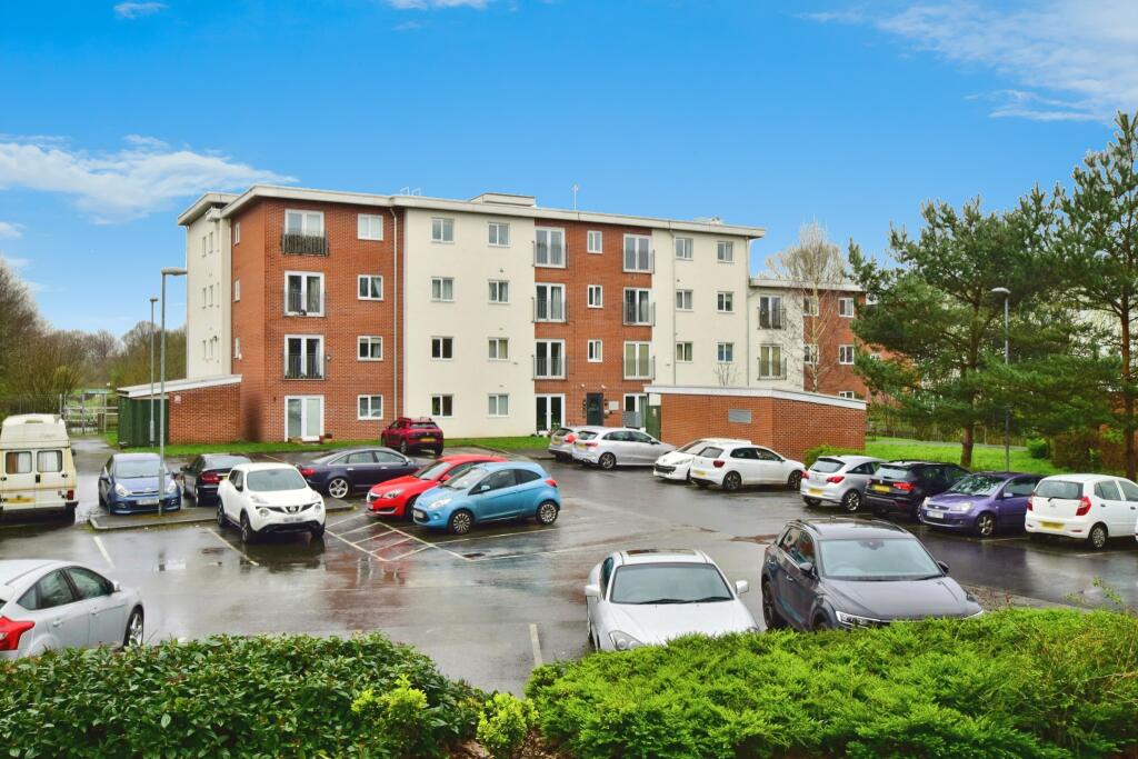 1 bedroom flat for sale in Deansgate Lane, Timperley, Altrincham, WA14