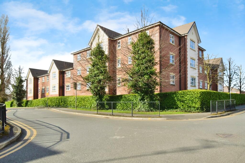 Main image of property: Lawnhurst Avenue, Manchester, Greater Manchester, M23
