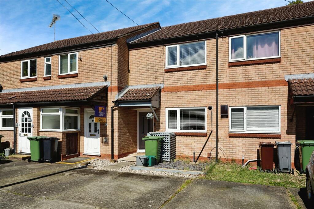2 bedroom terraced house for sale in Overbrook Road, Hardwicke, Gloucester, GL2