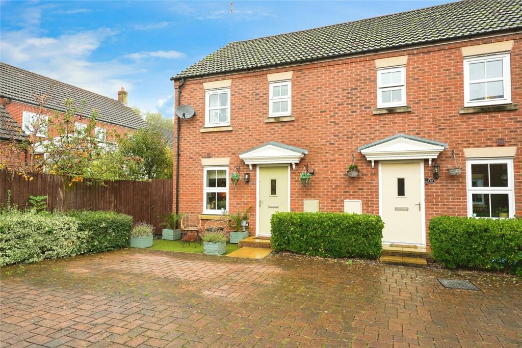 3 Bedroom Semi Detached House For Sale In Marham Drive Kingsway