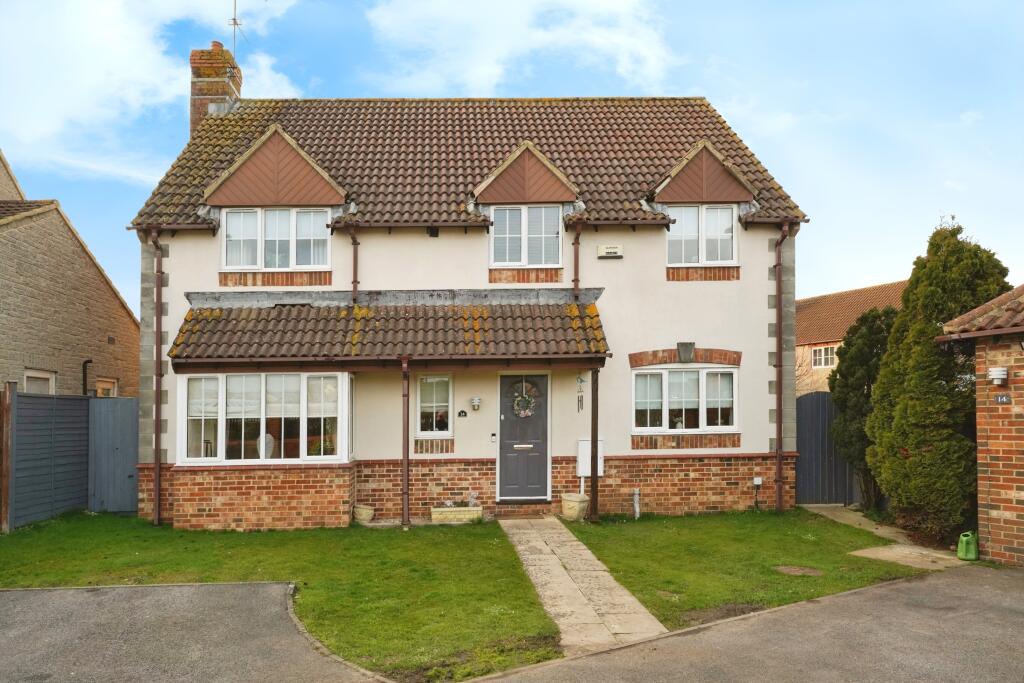 Main image of property: Waterdale Close, Hardwicke, Gloucester, Gloucestershire, GL2