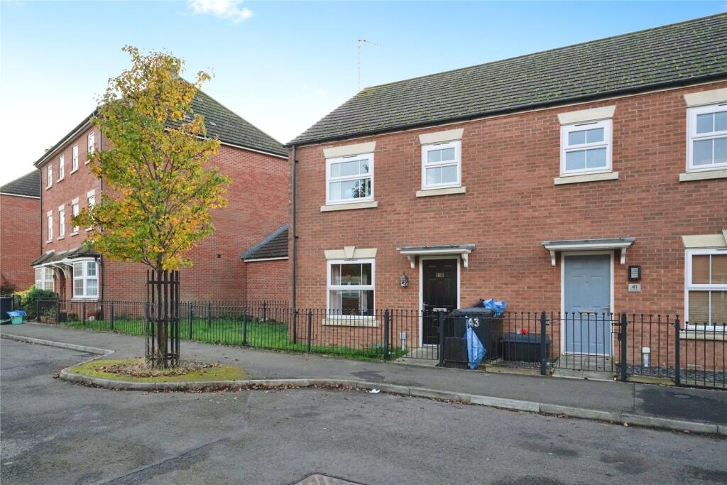 Main image of property: Goose Bay Drive Kingsway, Quedgeley, Gloucester, Gloucestershire, GL2