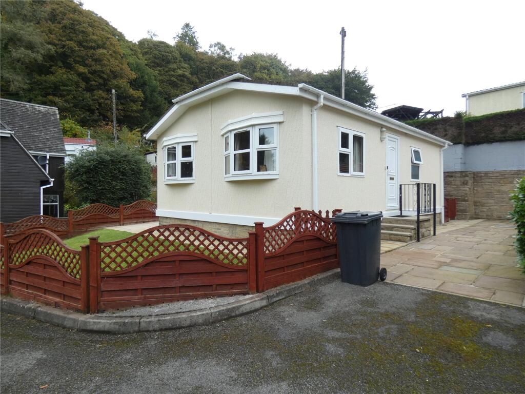 Main image of property: Punch Bowl Park, Manchester Road, Buxton, Derbyshire, SK17