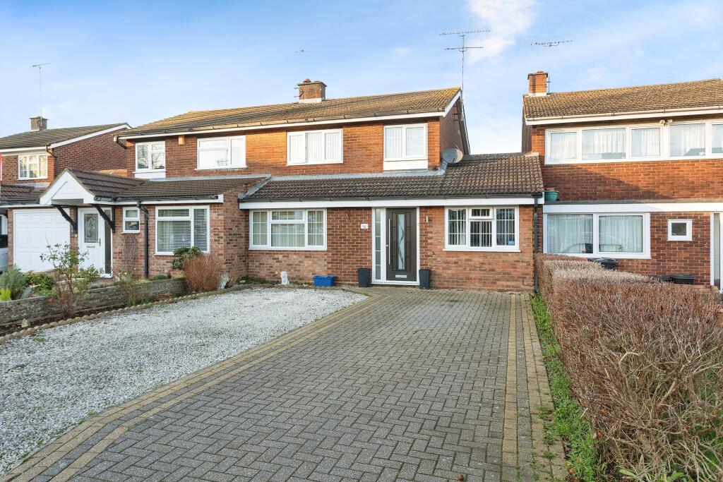 4 bedroom semi-detached house for sale in Frensham Drive, Bletchley, Milton Keynes, Buckinghamshire, MK2