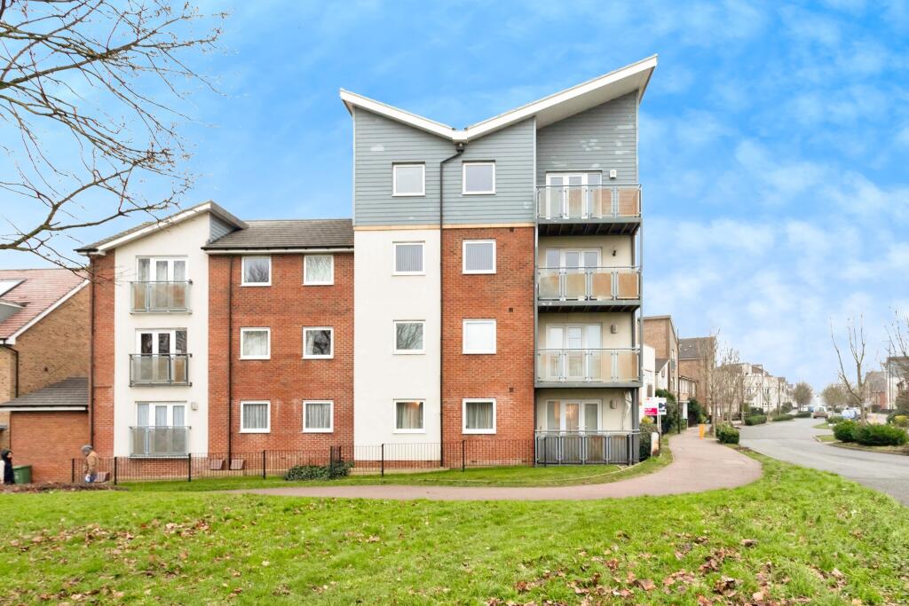 Main image of property: Addington Avenue, MILTON KEYNES, Buckinghamshire, MK12
