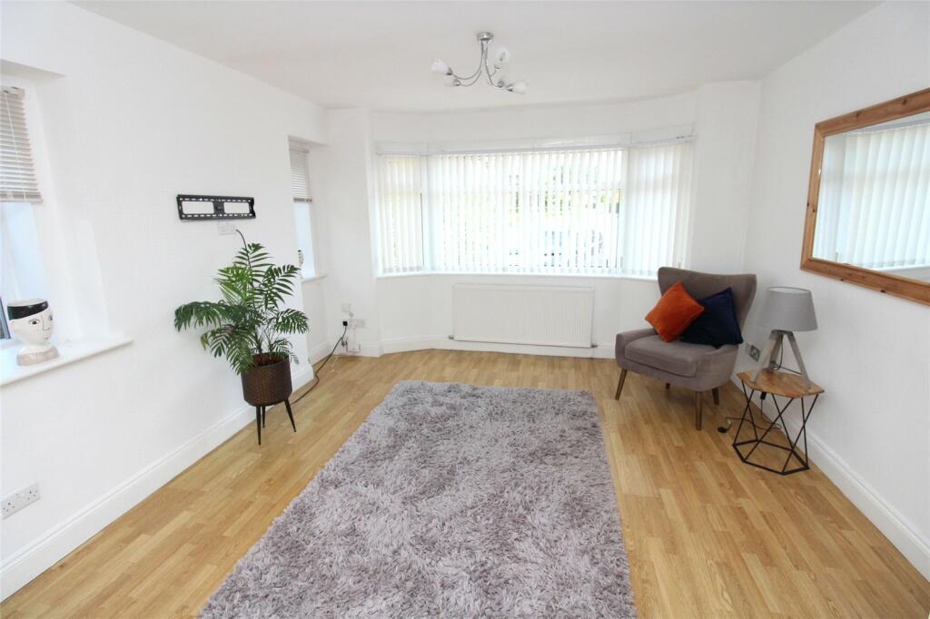 3 bedroom semidetached house for sale in West Downs Road, Cheadle