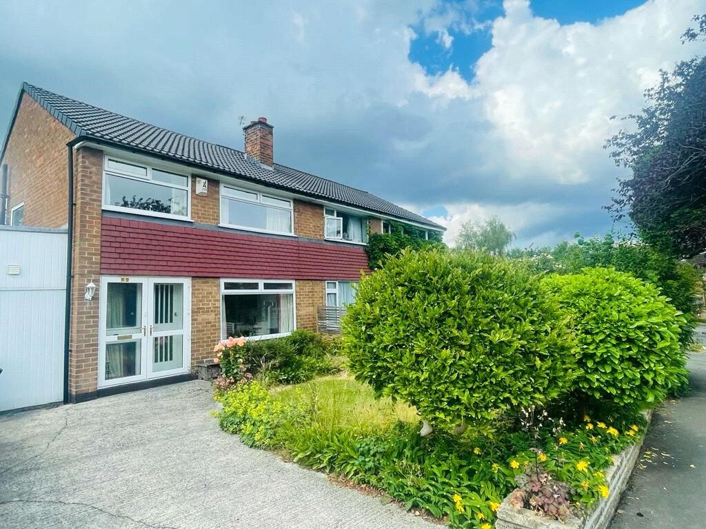 3 bedroom semidetached house for sale in Radnormere Drive, Cheadle