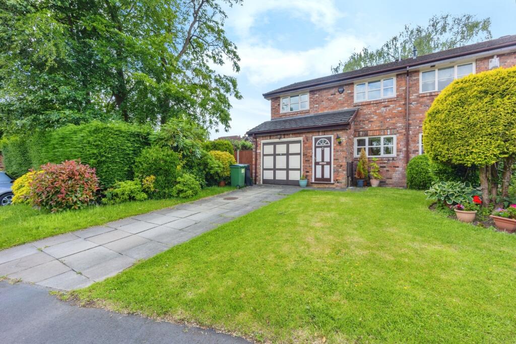 Main image of property: Motcombe Grove, Heald Green, Cheadle, Greater Manchester, SK8