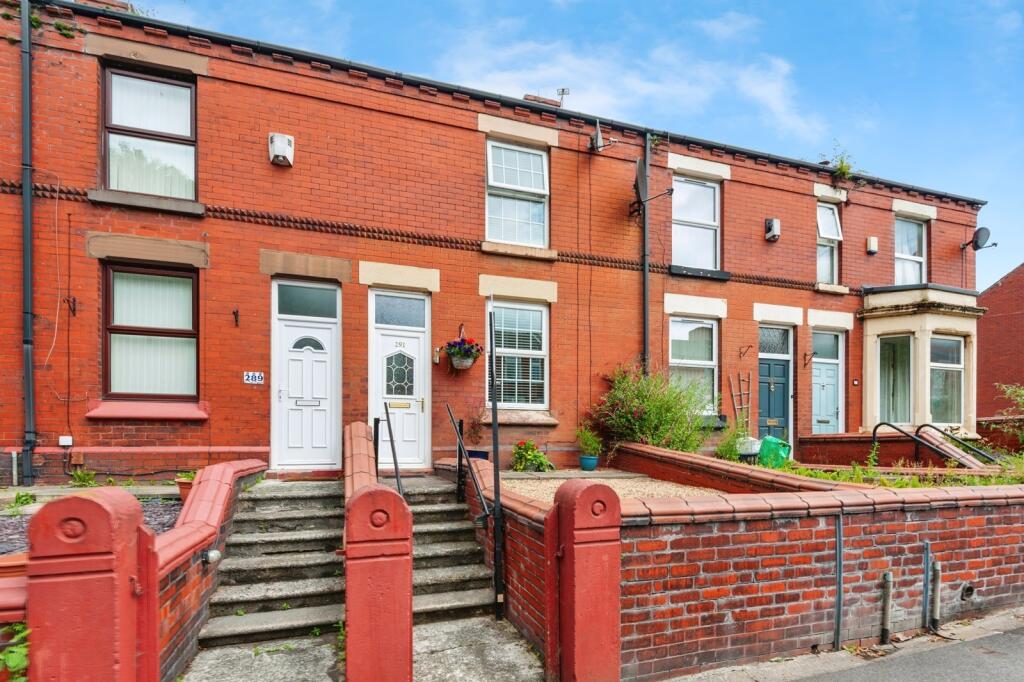 Main image of property: Robins Lane, ST. HELENS, Merseyside, WA9