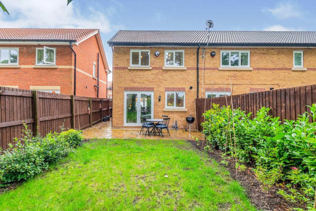 3 bedroom semidetached house for sale in Chelford Road, Eccleston, St