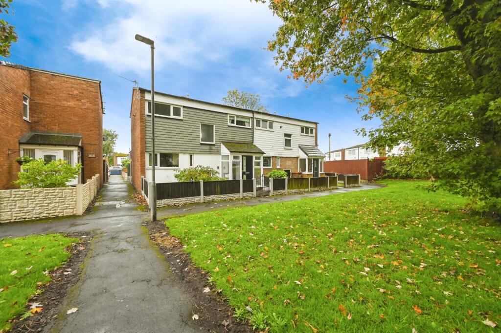 3 bedroom semi-detached house