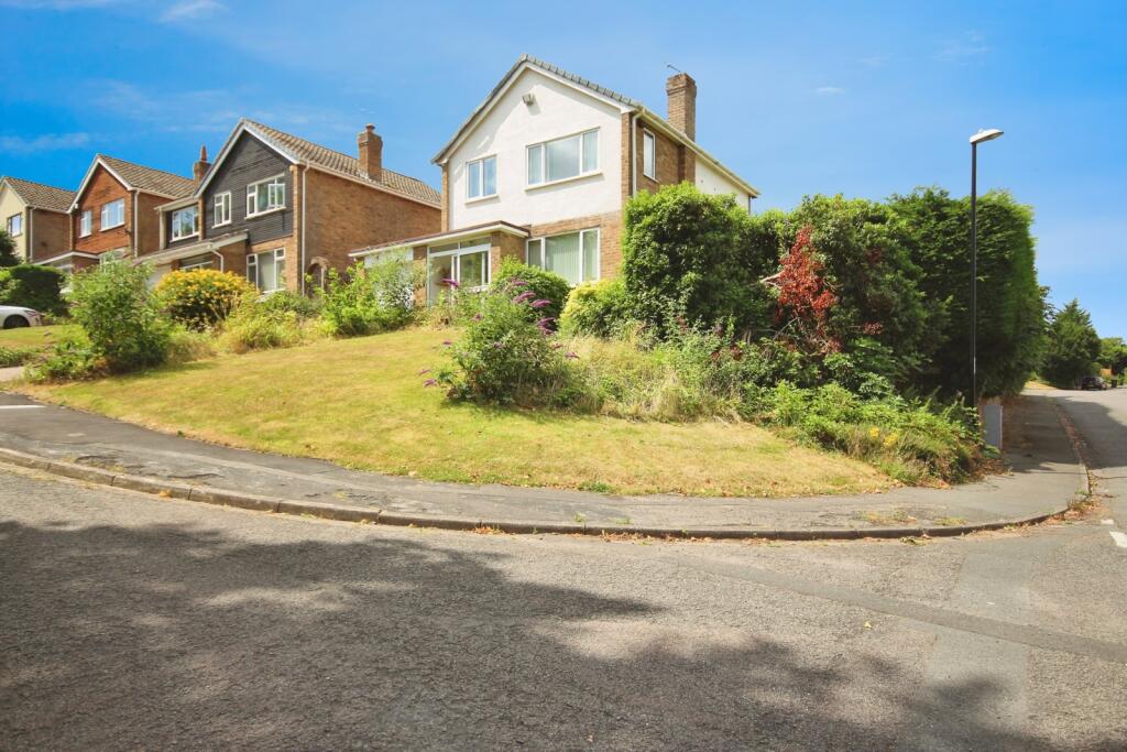 Main image of property: Howes Lane, Coventry, West Midlands, CV3