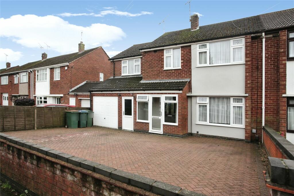 4 bedroom semidetached house for sale in Berwyn Avenue, Coventry, West