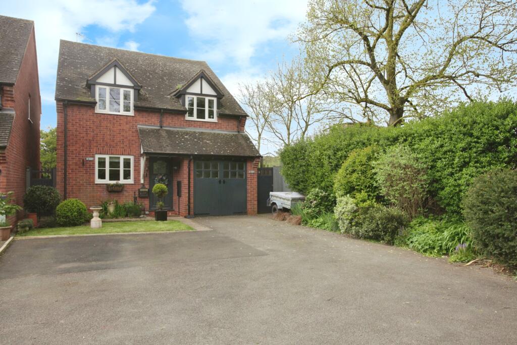 3 bedroom detached house for sale in Church Mews, Bennetts Road, Keresley End, Coventry, CV7