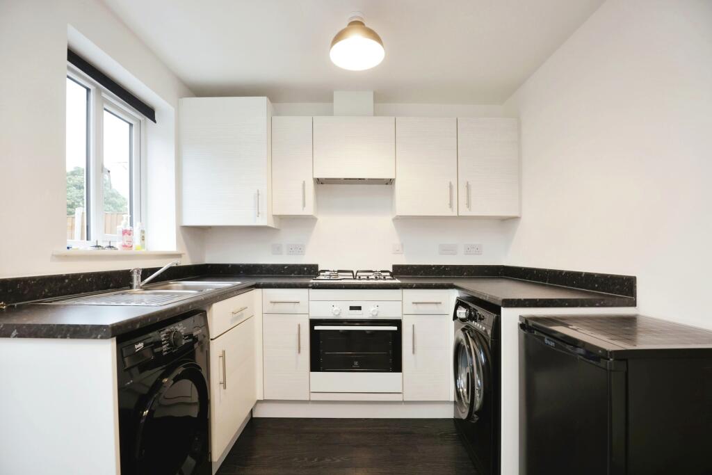 Additional property image - Flockton Gardens, Coventry, West Midlands, CV6