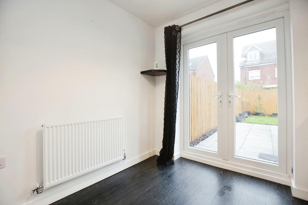 Additional property image - Flockton Gardens, Coventry, West Midlands, CV6