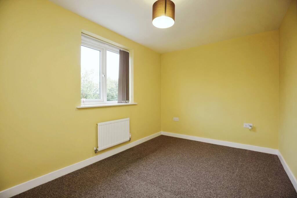 Additional property image - Flockton Gardens, Coventry, West Midlands, CV6