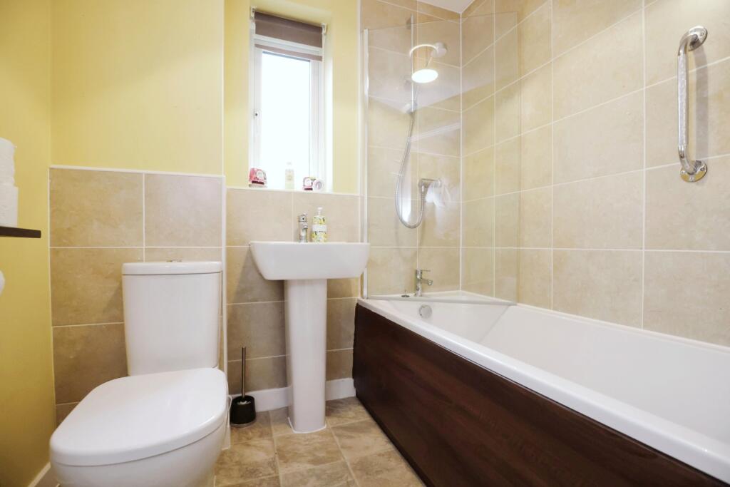 Additional property image - Flockton Gardens, Coventry, West Midlands, CV6