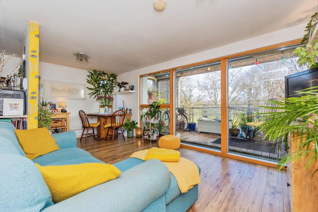 Main image of property: Chorlton Park Flats, 417 Barlow Moor Road, Chorlton, Greater Manchester, M21