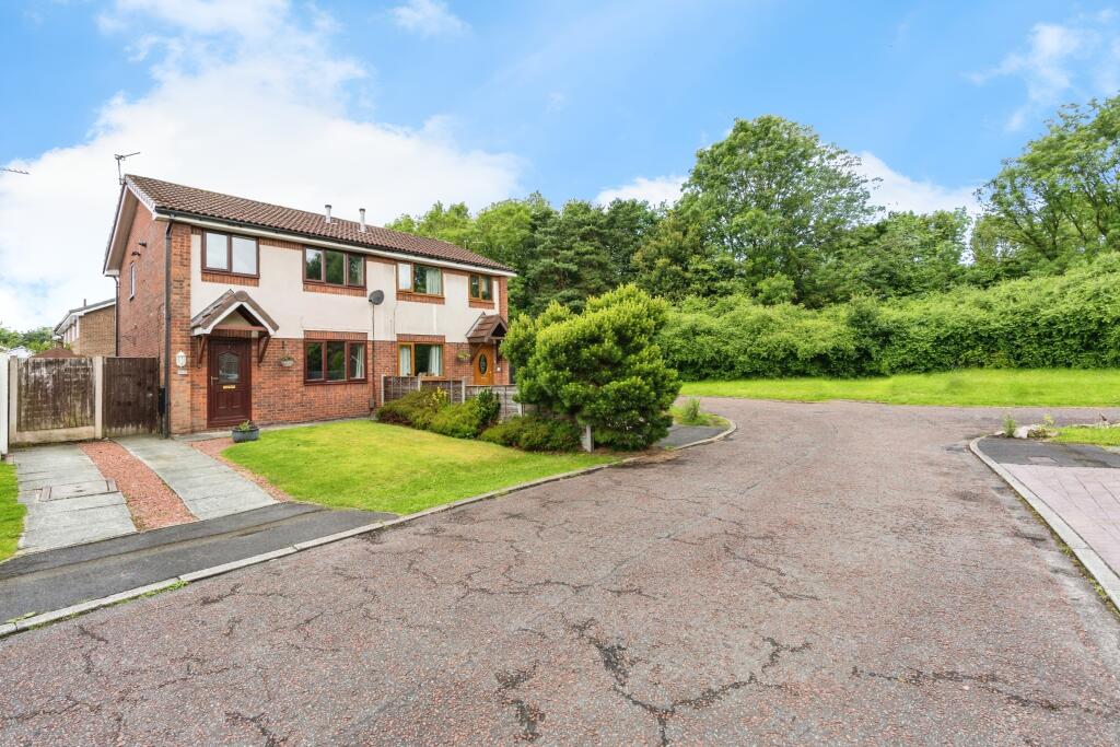 3 bedroom semidetached house for sale in Keyes Gardens, WARRINGTON
