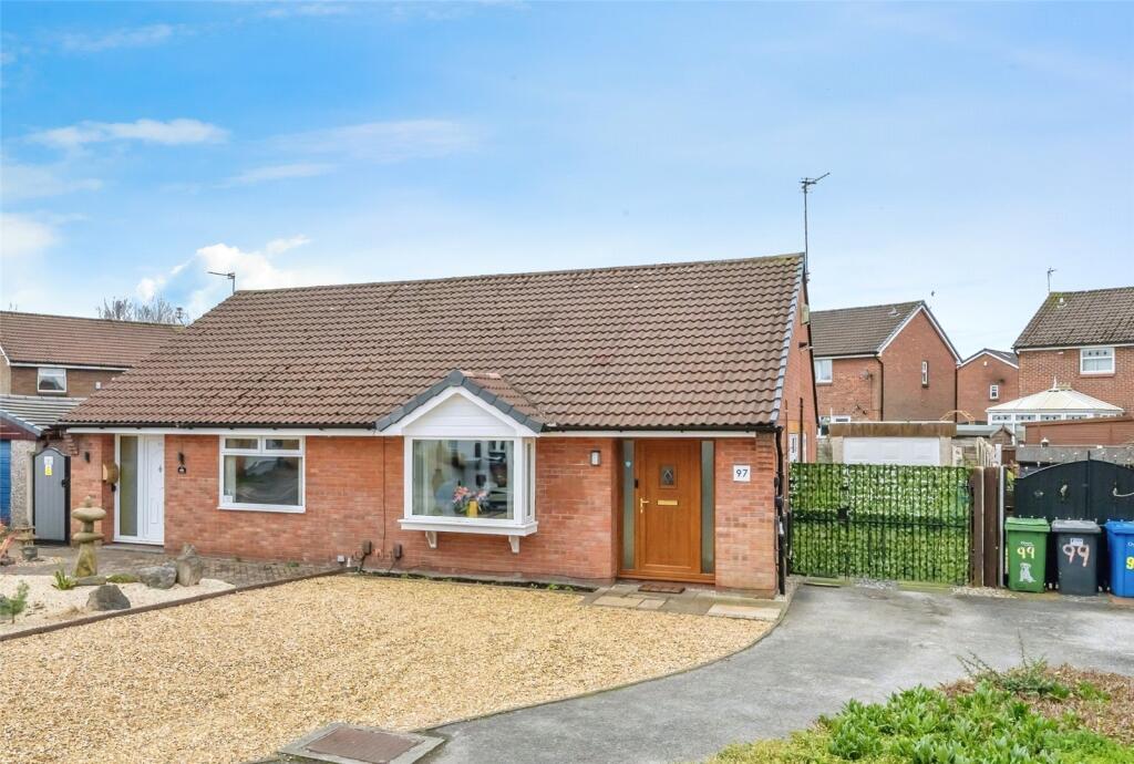 Main image of property: Kinross Close, Fearnhead, Warrington, Cheshire, WA2