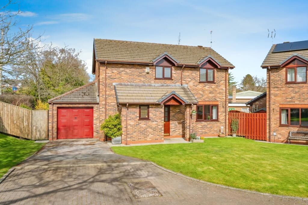Main image of property: Croft Heath Gardens, WARRINGTON, Cheshire, WA3