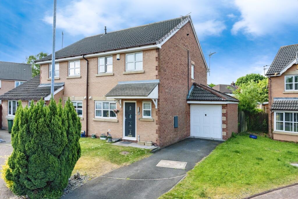 Main image of property: Well Farm Close, Woolston, Warrington, Cheshire, WA1