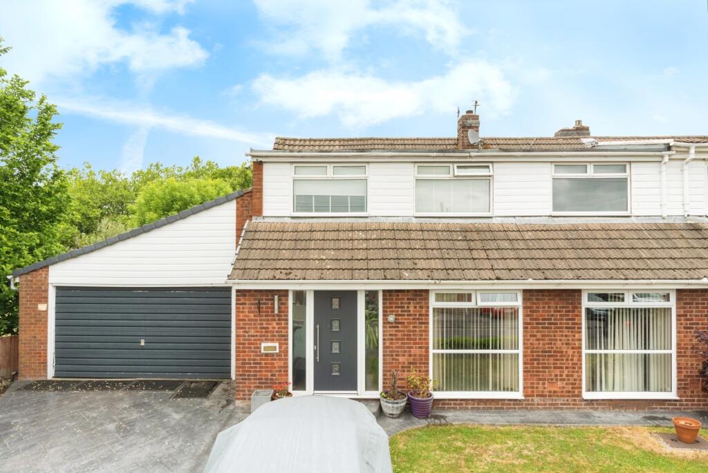 Main image of property: Browmere Drive, WARRINGTON, Cheshire, WA3