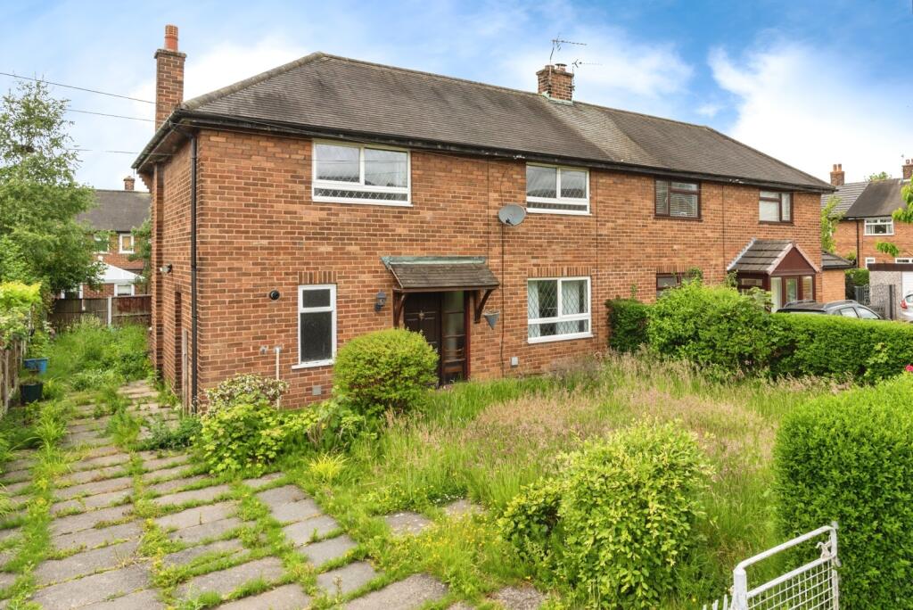 Main image of property: Round Thorn, Croft, Warrington, Cheshire, WA3