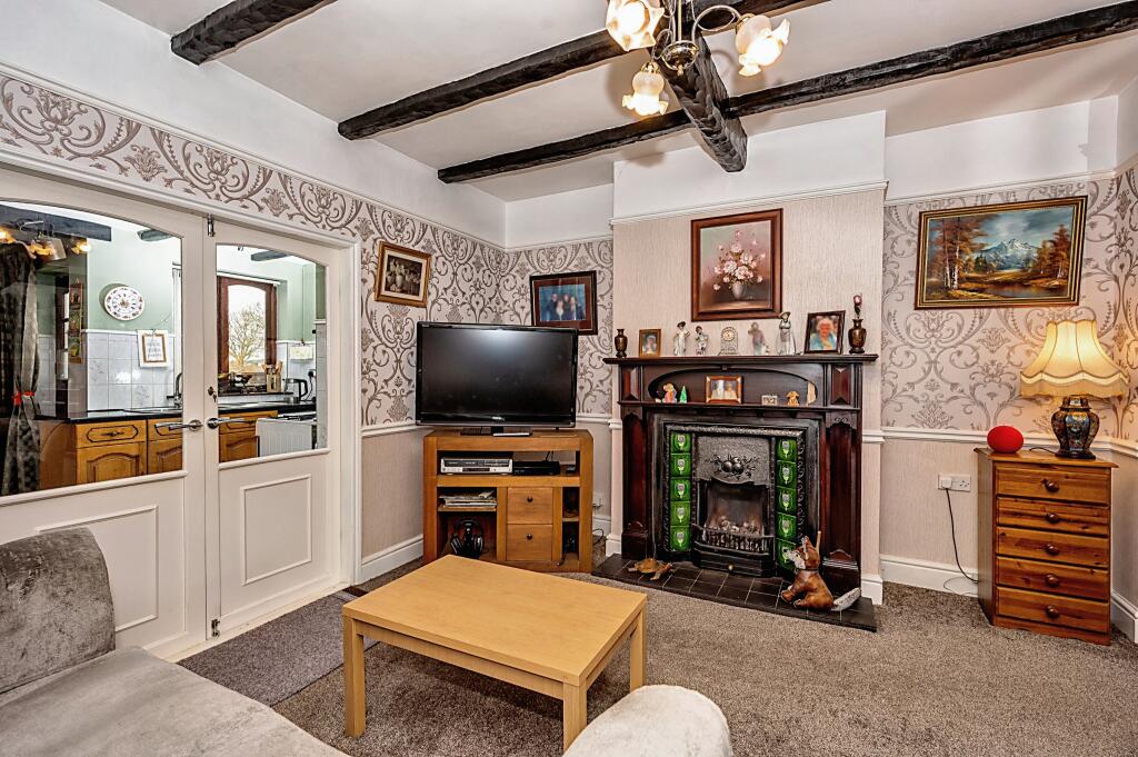 3 bedroom semidetached house for sale in Stocks Lane, Penketh