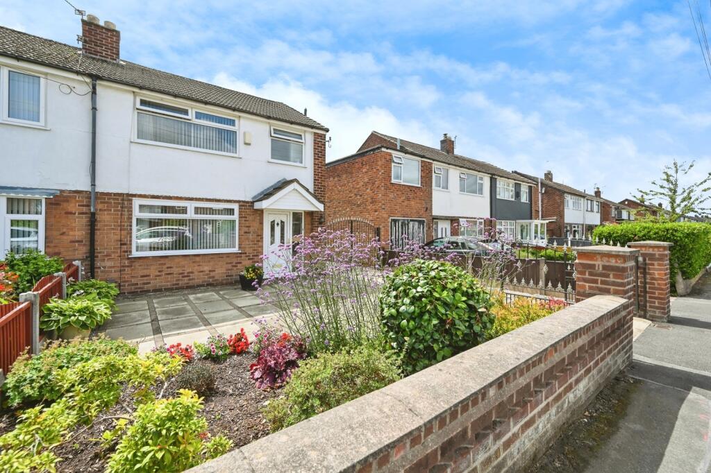 Main image of property: Meeting Lane, Penketh, Warrington, Cheshire, WA5