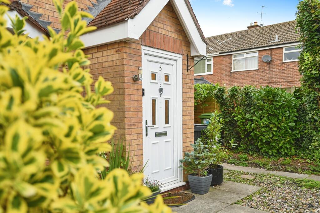 Main image of property: Lamerton Close, WARRINGTON, Cheshire, WA5