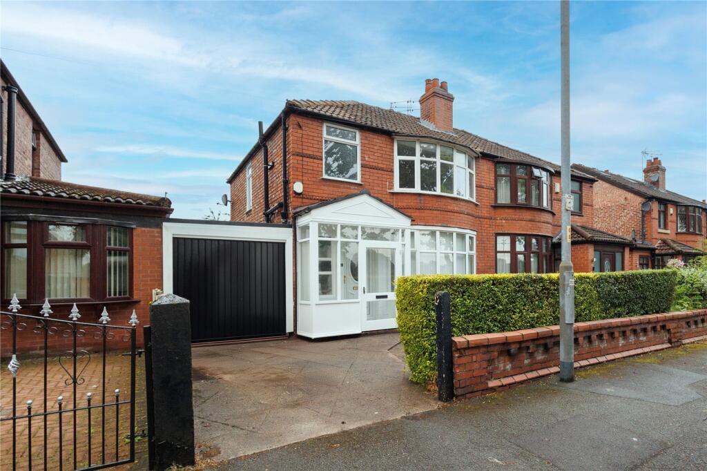 Main image of property: Victoria Road, Fallowfield, Manchester, Greater Manchester, M14