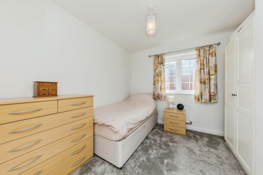 Additional property image - Gadwall Close, Wistaston, Crewe, Cheshire, CW2