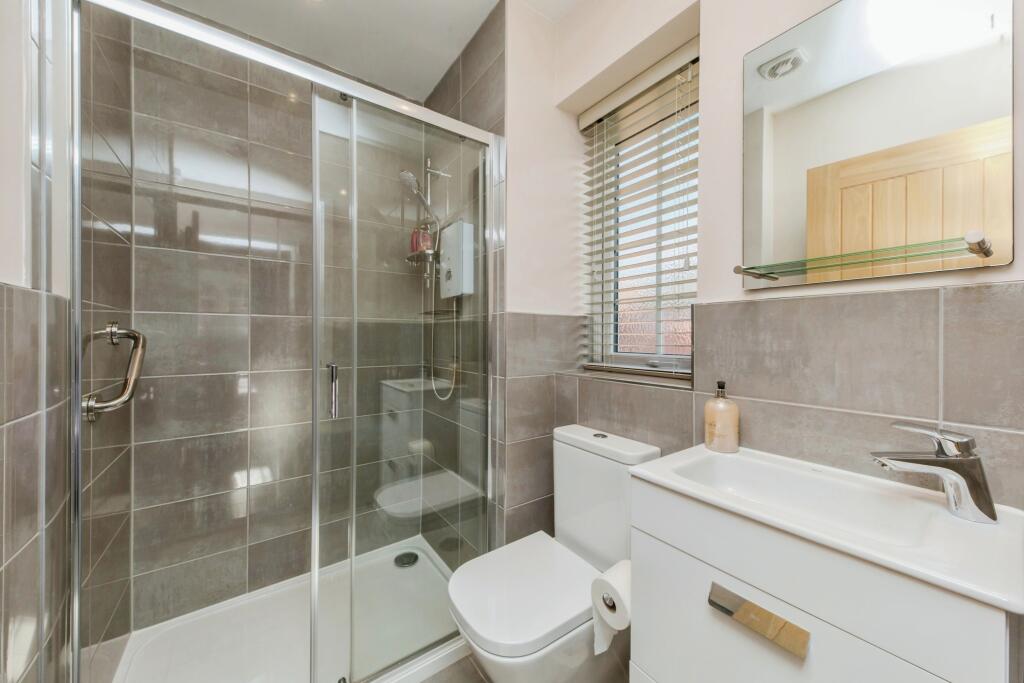Additional property image - Gadwall Close, Wistaston, Crewe, Cheshire, CW2
