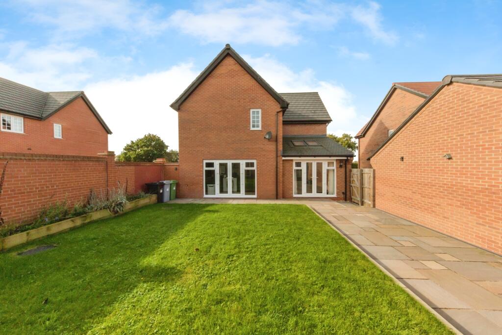 Additional property image - Gadwall Close, Wistaston, Crewe, Cheshire, CW2