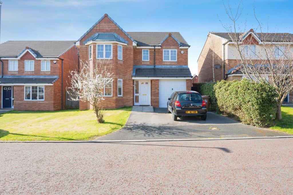 Main image of property: Luntswood Grove, Newton-le-Willows, Merseyside, WA12