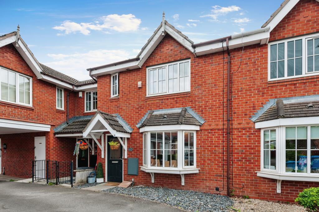 3 bedroom town house for sale in Brackenwood Drive, Widnes, Cheshire, WA8