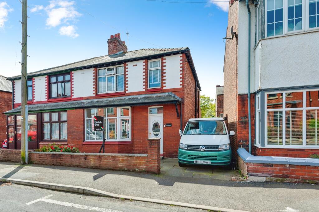 Main image of property: Oxford Road, RUNCORN, Cheshire, WA7