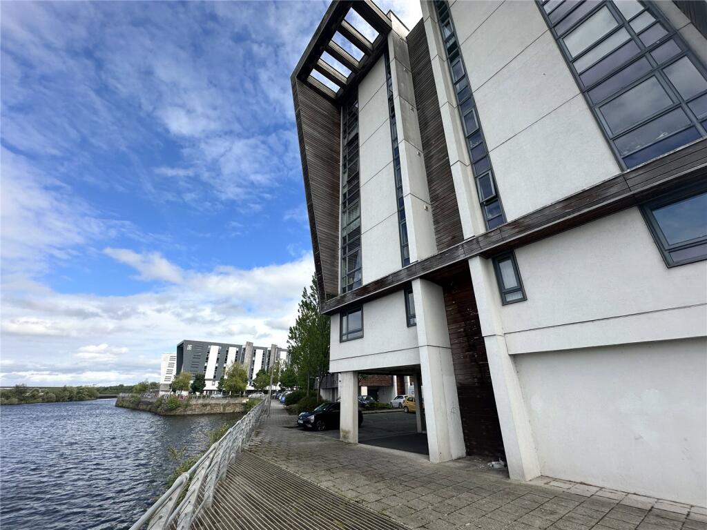 Main image of property: The Decks, Runcorn, Cheshire, WA7