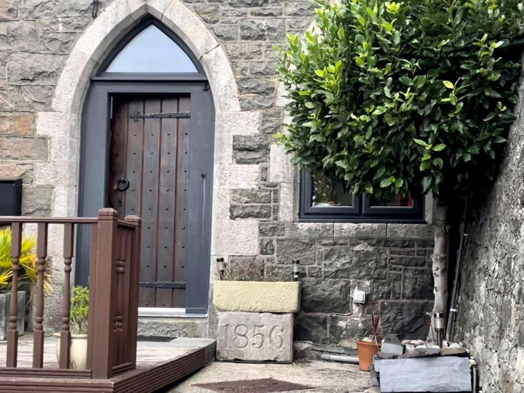 3 bedroom semidetached house for sale in TroedyrAllt, Pwllheli