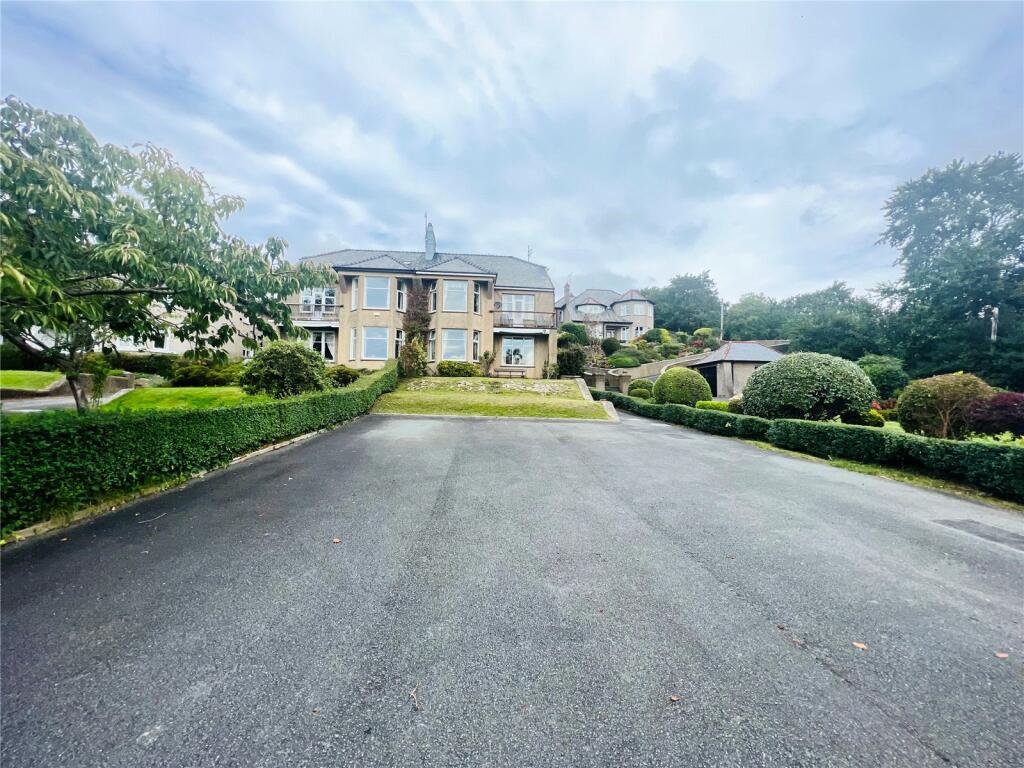 5 bedroom semidetached house for sale in Yr Ala, Pwllheli, Ala Road