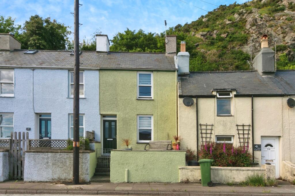 2 bedroom terraced house for sale in Abererch Road, PWLLHELI, Gwynedd, LL53