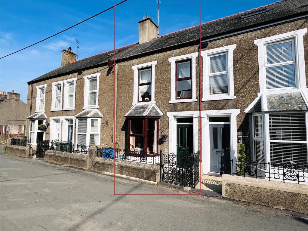 Main image of property: Stryd Y Plas, PWLLHELI, Gwynedd, LL53